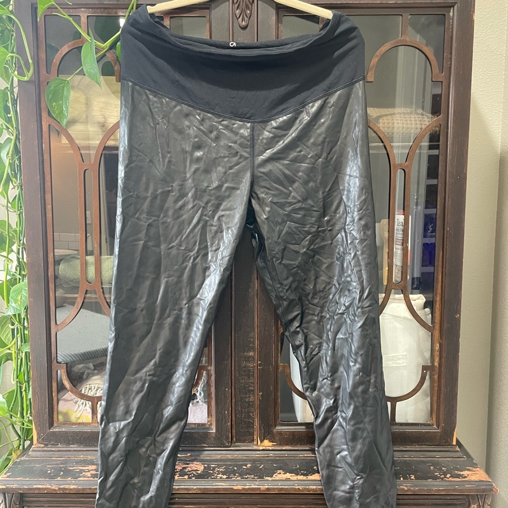 GAP Black Maternity Faux Leather Leggings